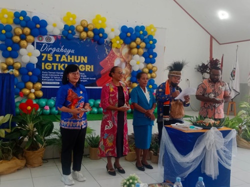 HUT IGTKI-PGRI ke 75